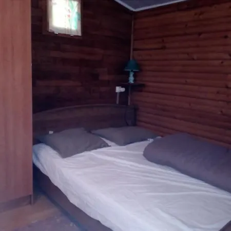Holiday home Maison Chambon-sur-lac, 5 Pieces, 8 Personnes - Fr-1-395-11 Chambon-sur-Lac